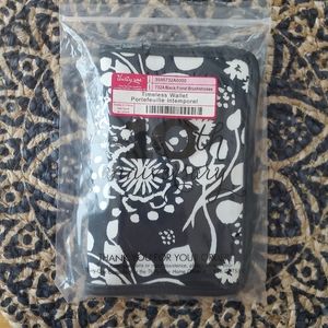 Thirty-one Timeless Wallet in Black Floral Brushstrokes